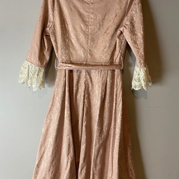 Sold - Picture 6 of 12